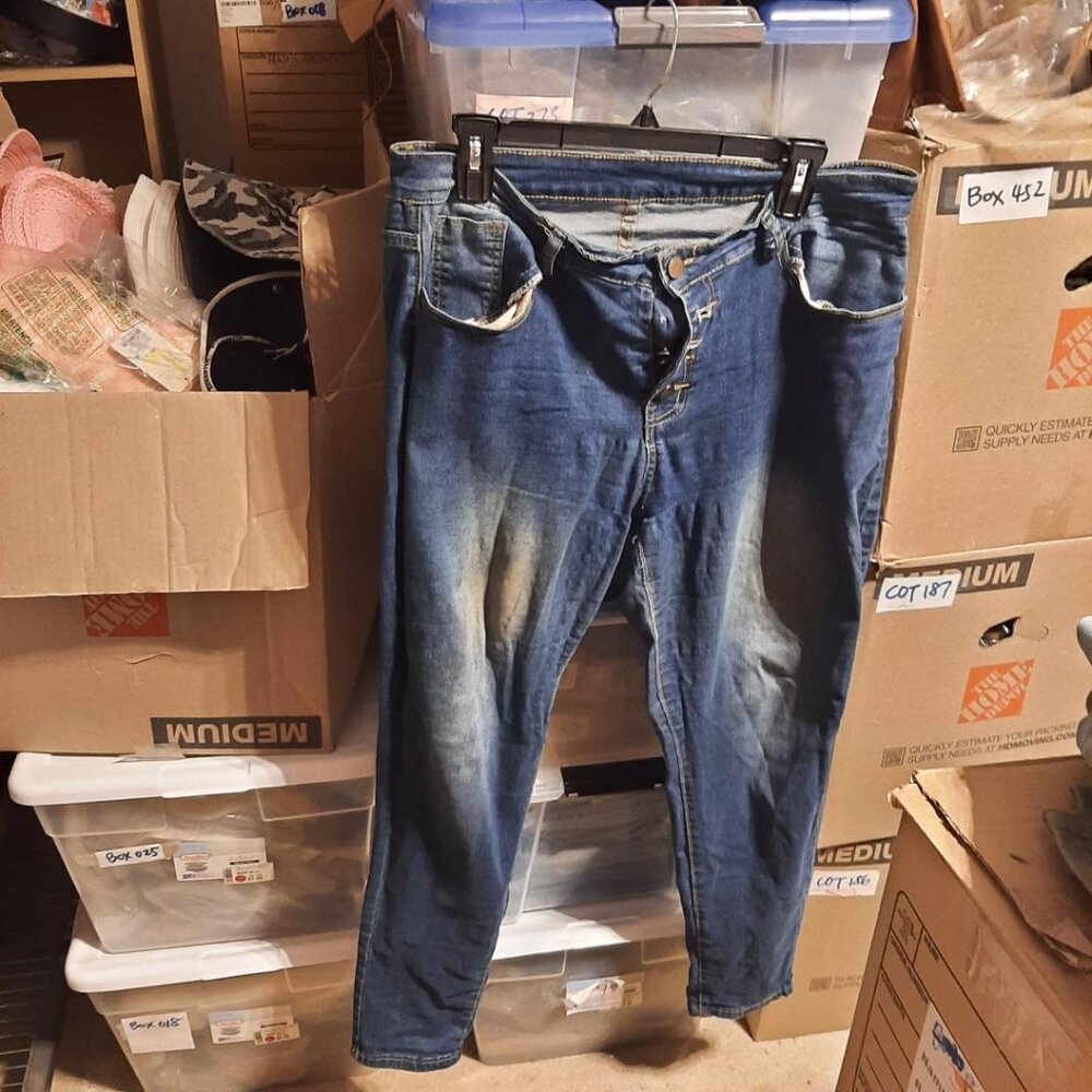 Kunmi Women Slim Jean Size 2XL PreLoved Good Condition